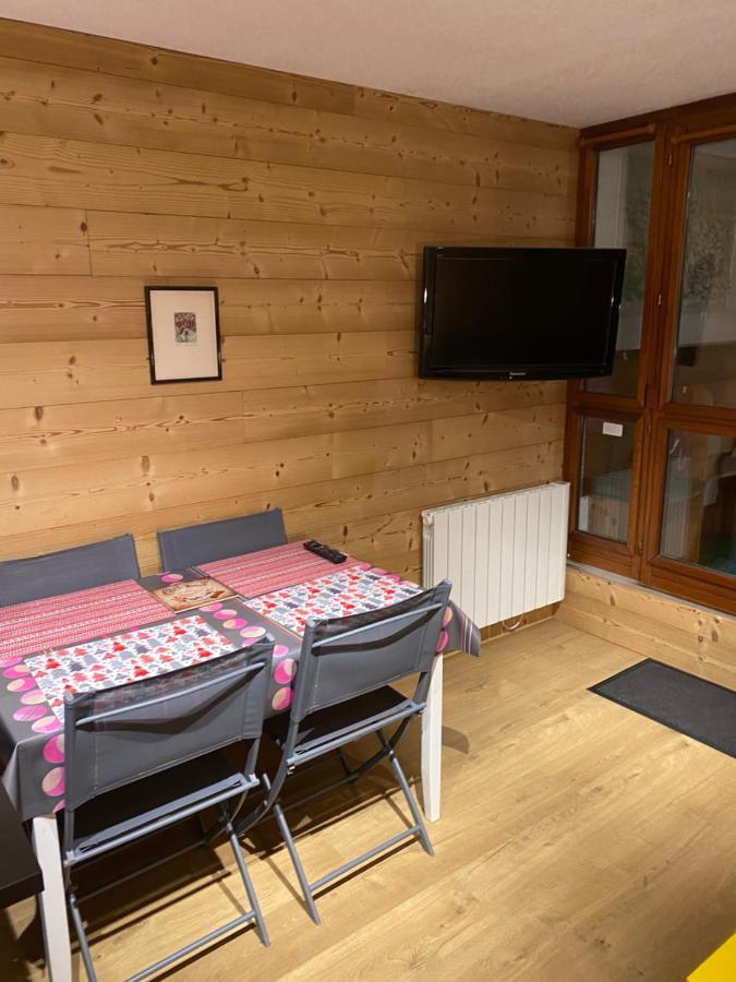 Studio Confortable Style Chalet, Saint Lary Soulan Centre Village, 6 Nuits Minimum Luaran gambar